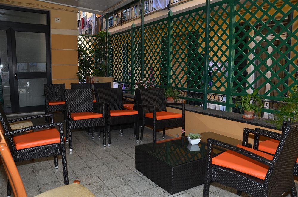 Hotel Bristol 라바냐 외부 사진
